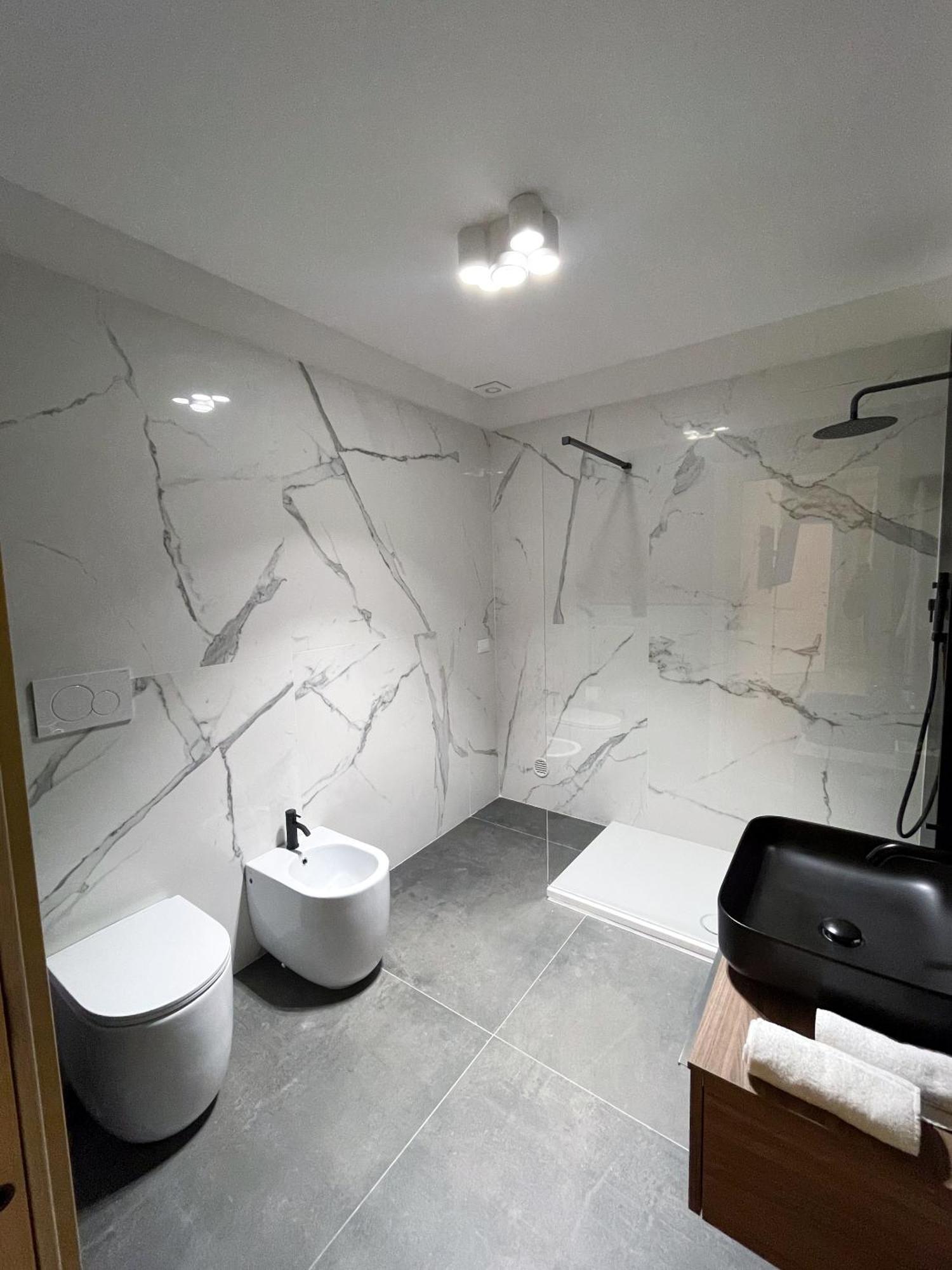 7Suites Empoli Ngoại thất bức ảnh